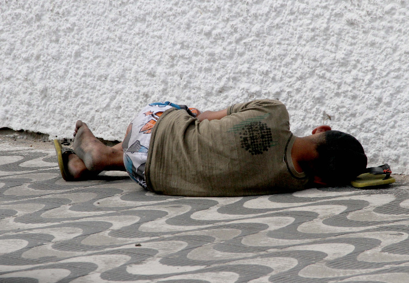 Pessoas em situação de rua recebem orientação e atendimento da Prefeitura de Ipatinga