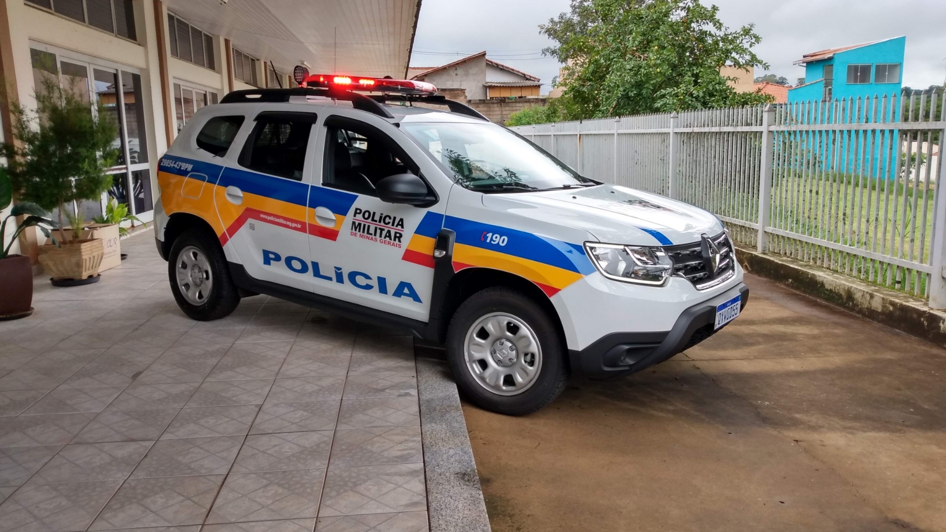 Mulher é presa após esfaquear companheiro em Ipatinga