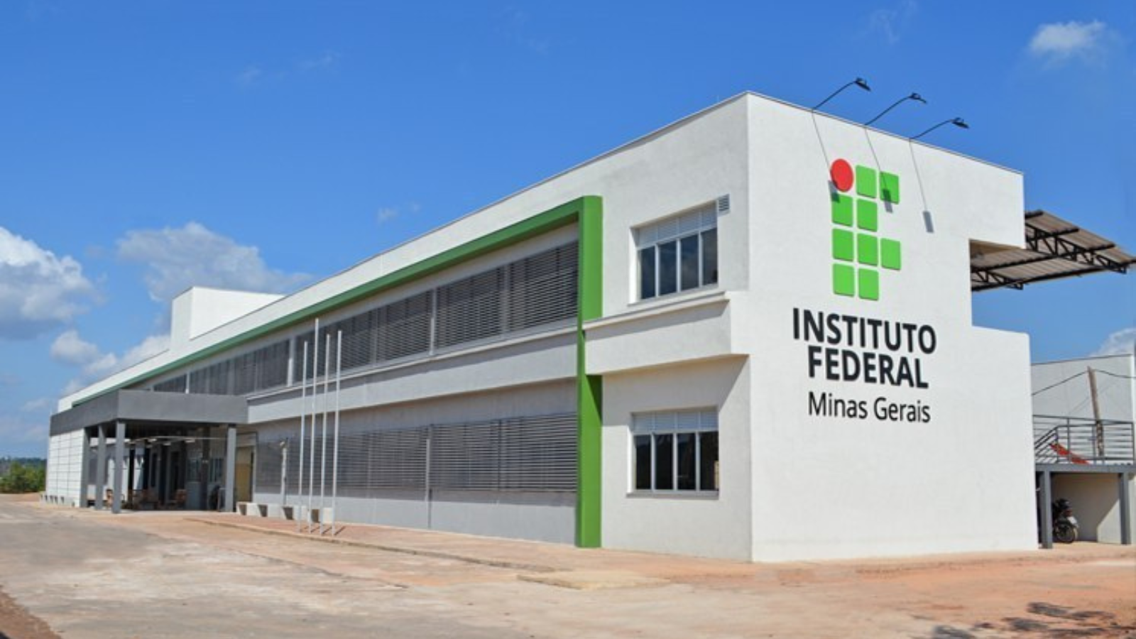 IFMG abre 160 vagas para curso gratuito de inglês; inscrições já estão abertas