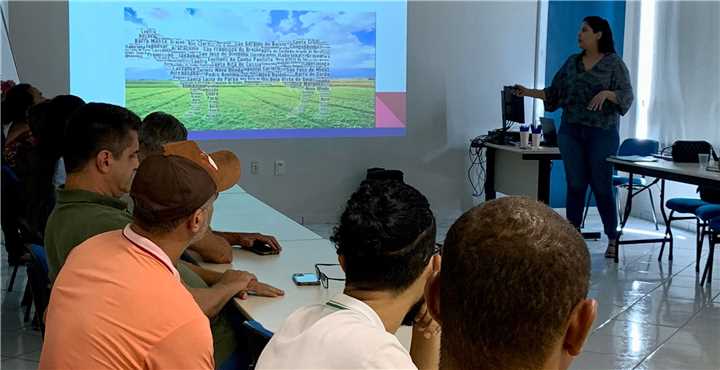 Prefeitura de Ipatinga divulga programação do + Pecuária Brasil a produtores rurais do município